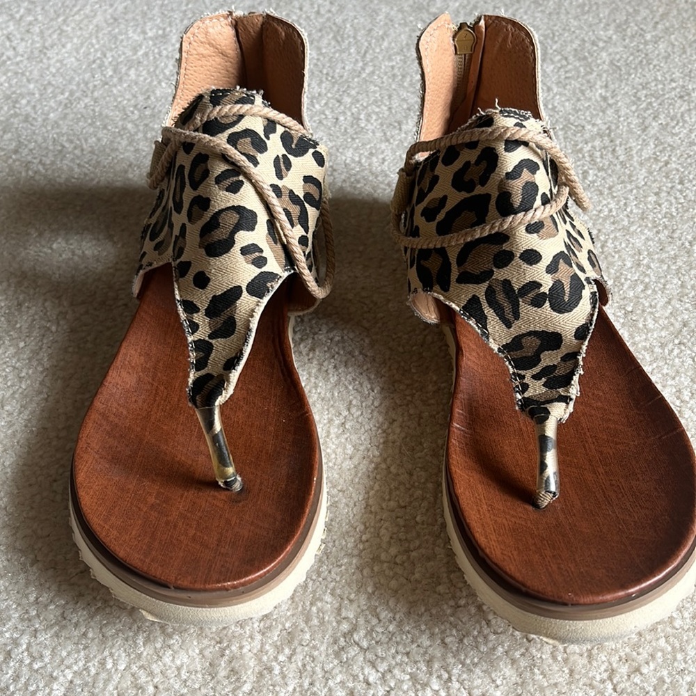 Cheetah sandals